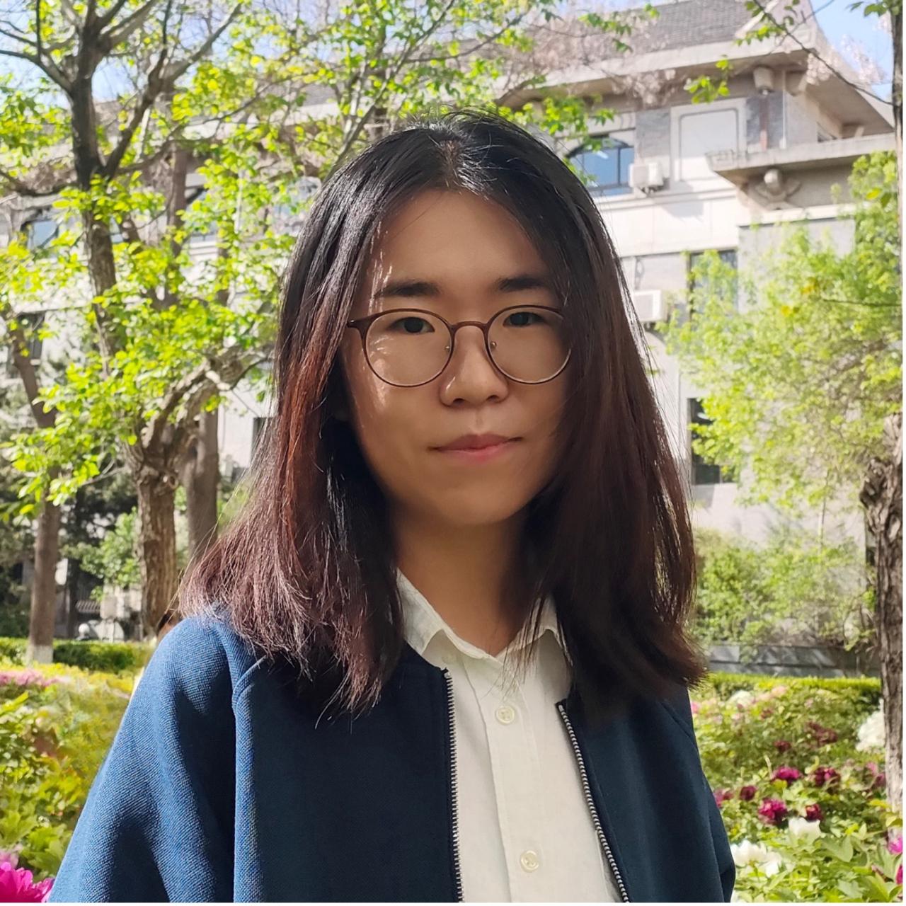 Photo portrait of Wenjuan Xu