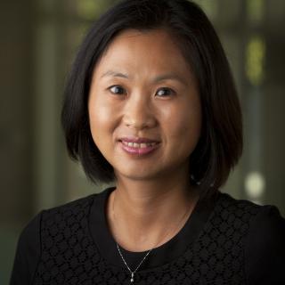 Photo portrait of Cindy Jiang